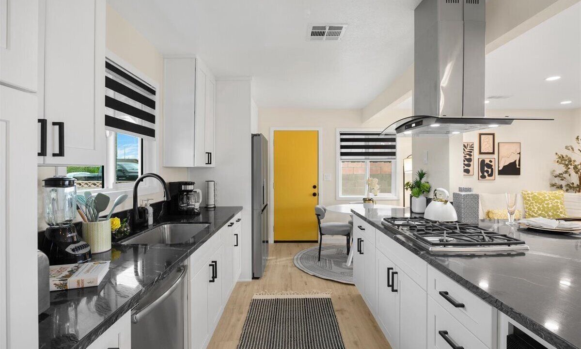 Photo of Kitchen in Southwest Anaheim