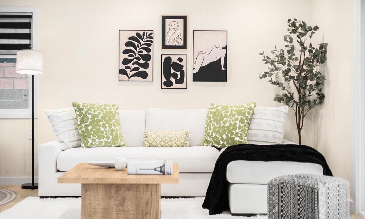 Photo of Livingroom in Southwest Anaheim