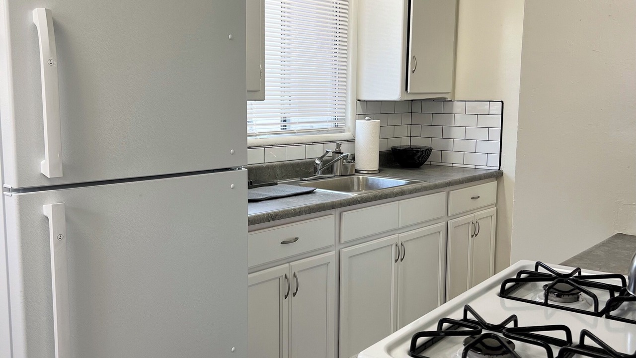 Photo of Kitchen in Pacific - Edison