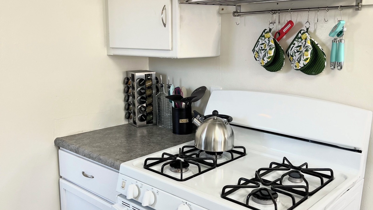 Photo of Kitchen in Pacific - Edison
