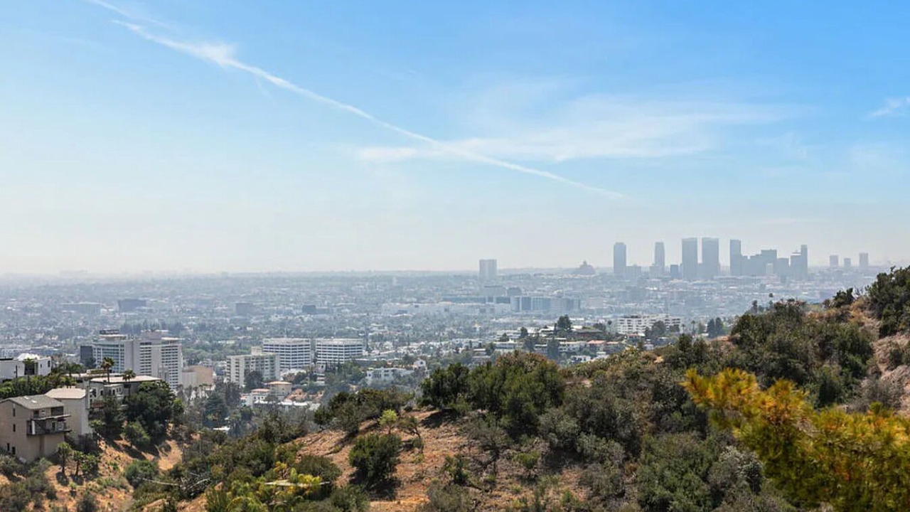 Photo of Others in Hollywoodland