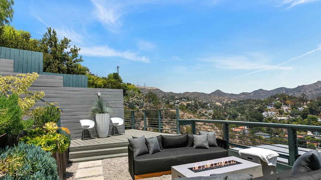 Photo of Patio Balcony in Hollywoodland