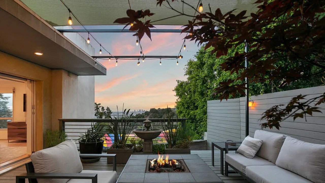Photo of Patio Balcony in Hollywoodland