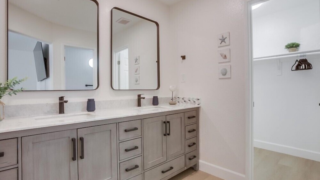 Photo of Bathroom in Leucadia