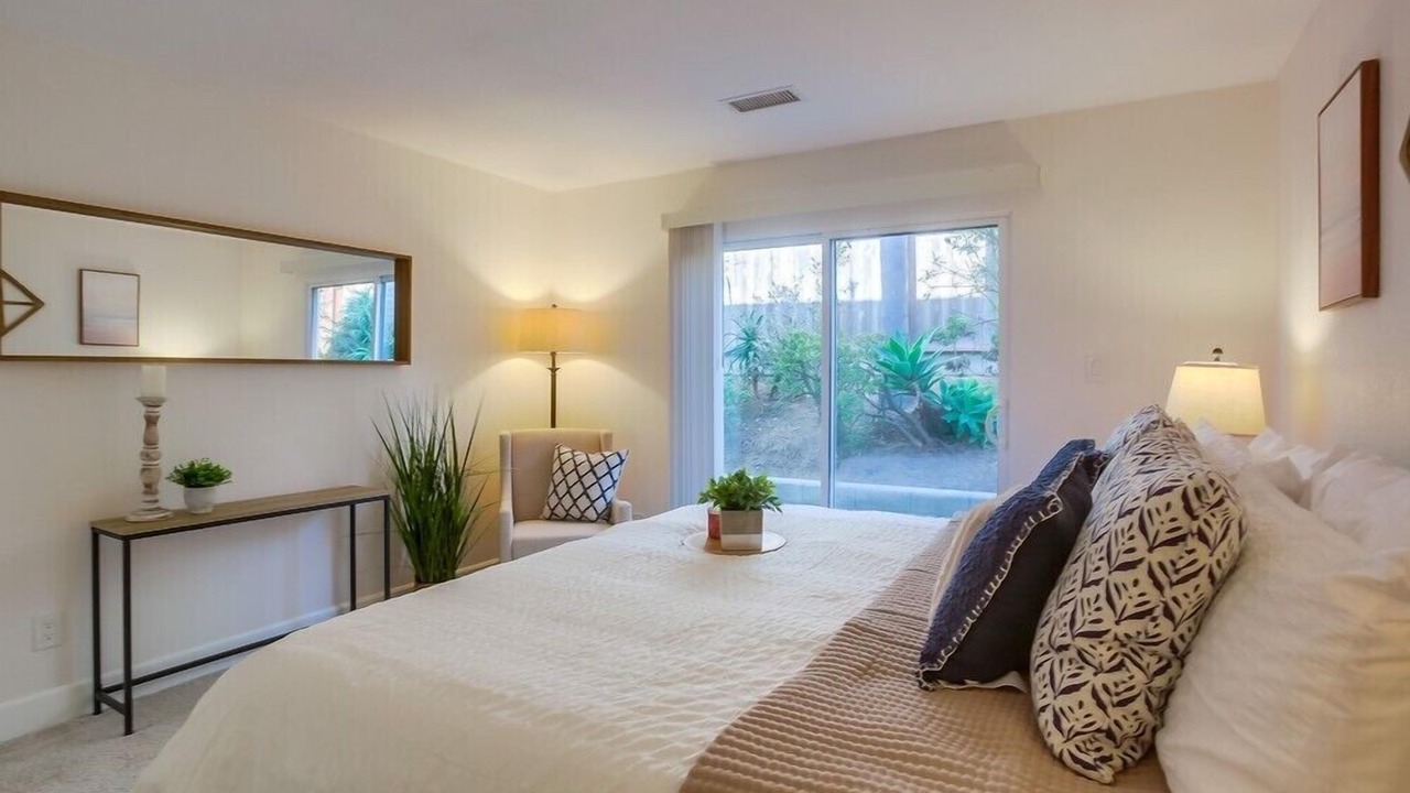 Photo of Bedroom in Leucadia