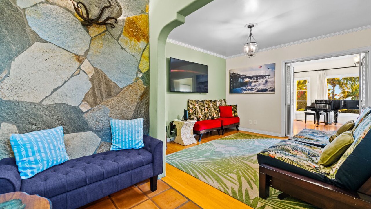 Photo of Livingroom in Ventura