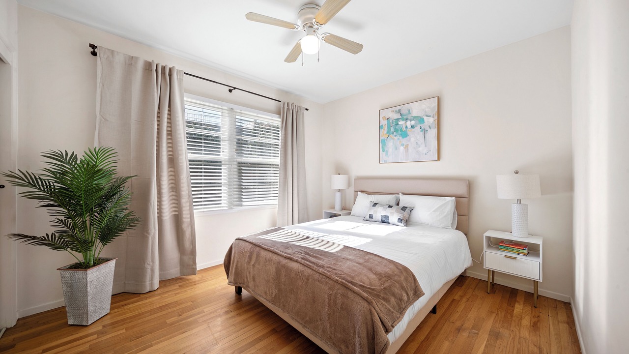 Photo of Bedroom in Rolling Hills Estates
