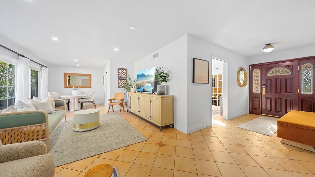 Photo of Livingroom in Rowland Heights