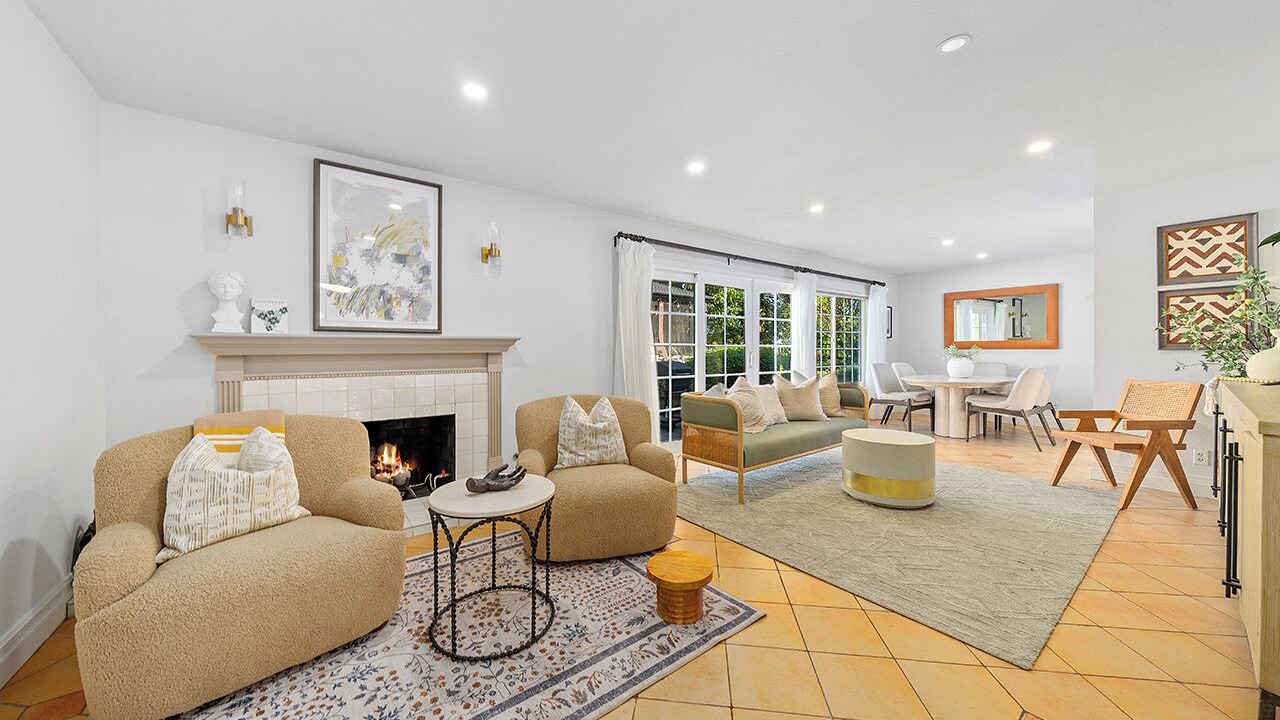 Photo of Livingroom in Rowland Heights