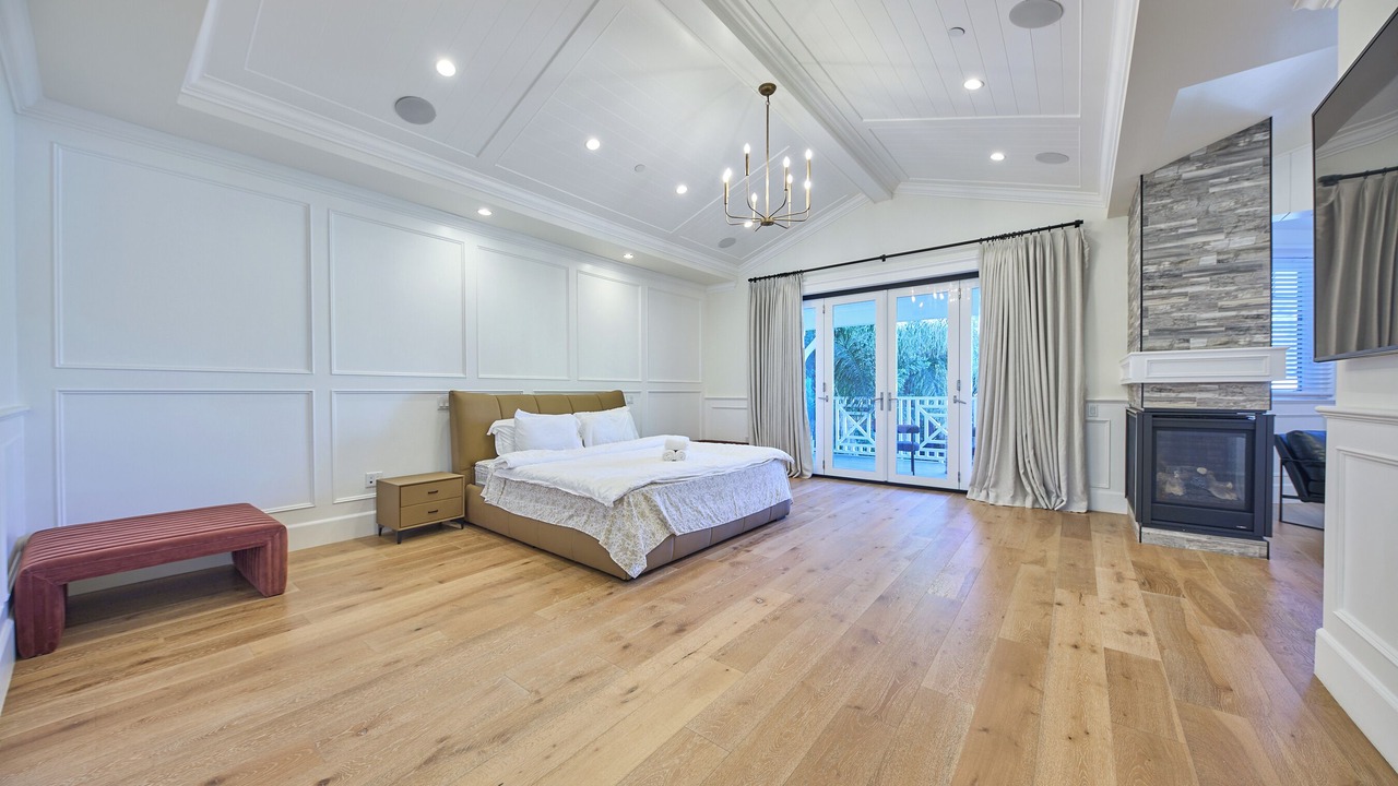 Photo of Bedroom in Little Armenia