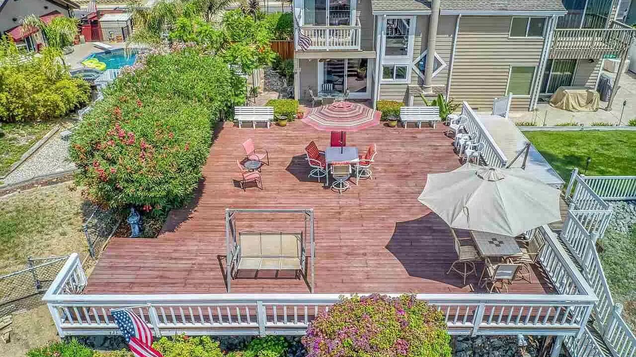 Photo of Outdoor in Discovery Bay