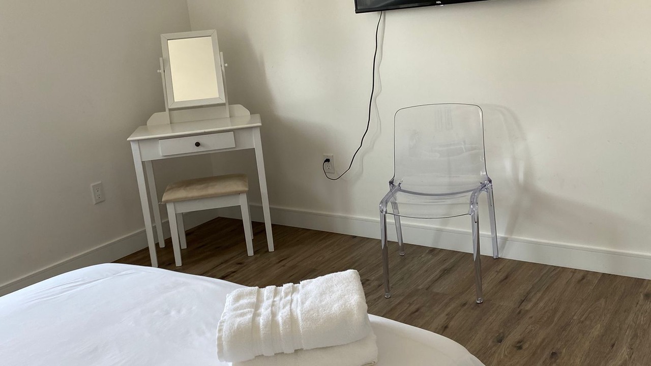 Photo of Bedroom in Wilshire