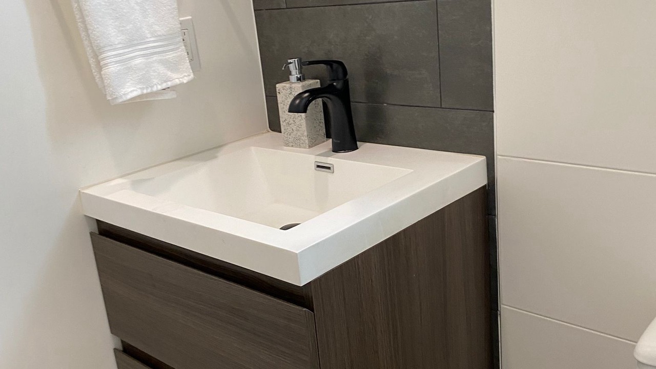 Photo of Bathroom in Wilshire
