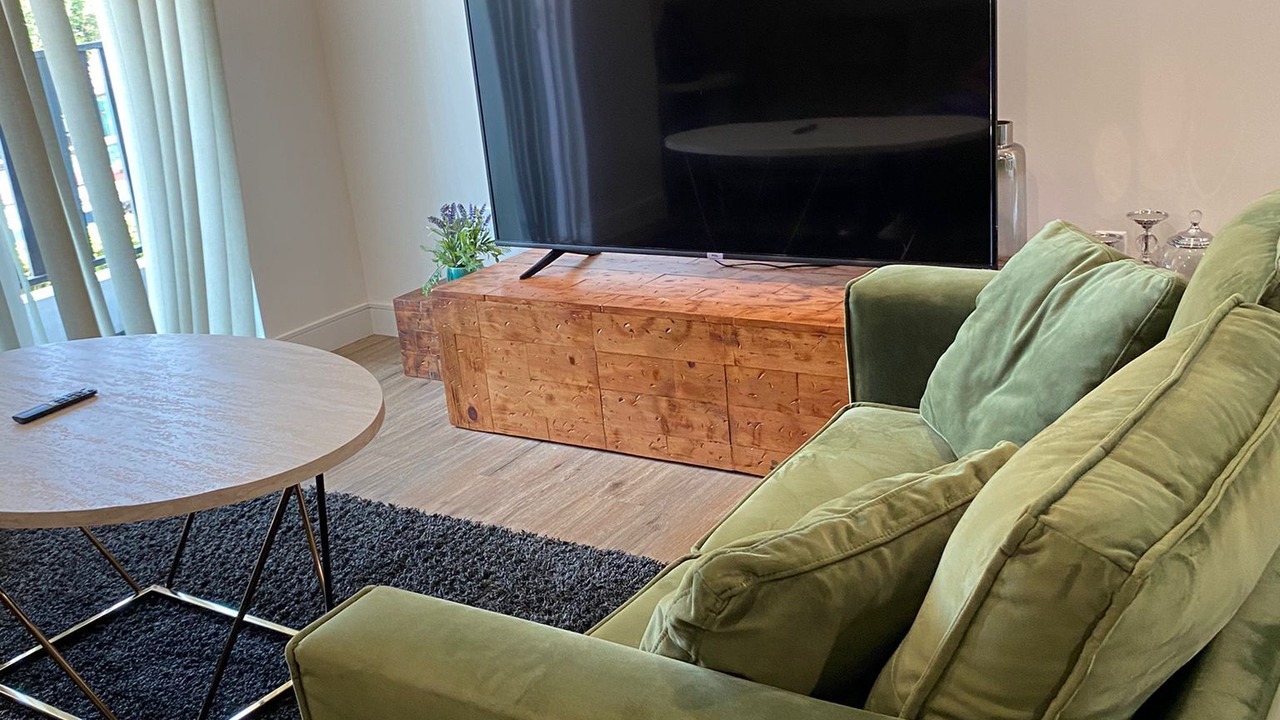 Photo of Livingroom in Wilshire