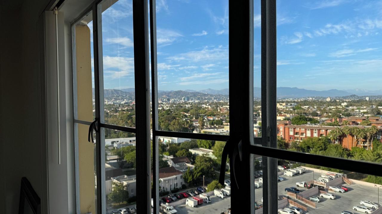 Photo of Others in La Brea