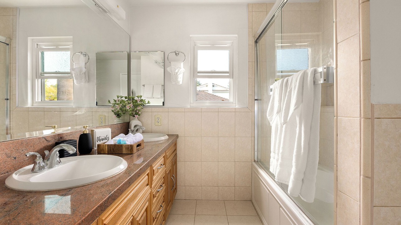 Photo of Bathroom in Granada Hills North