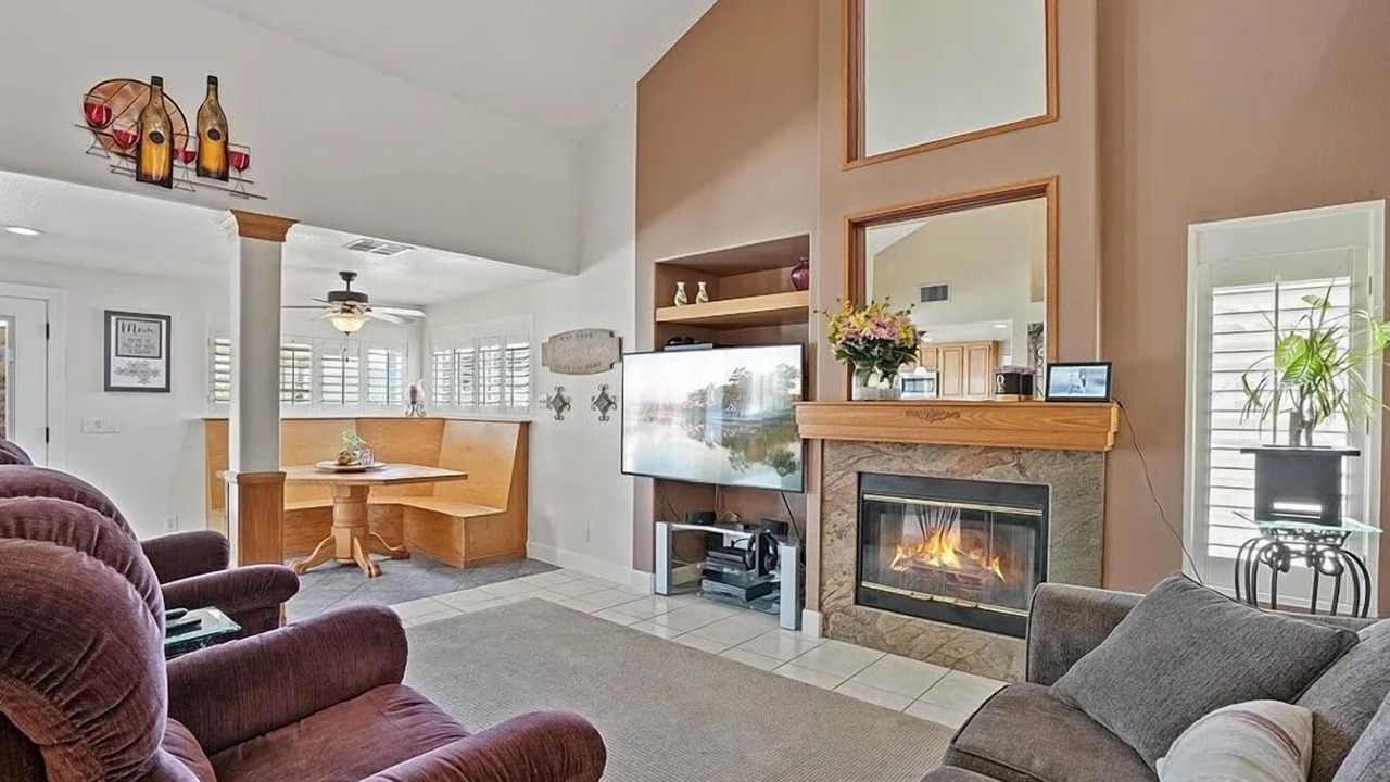 Photo of Livingroom in Norco