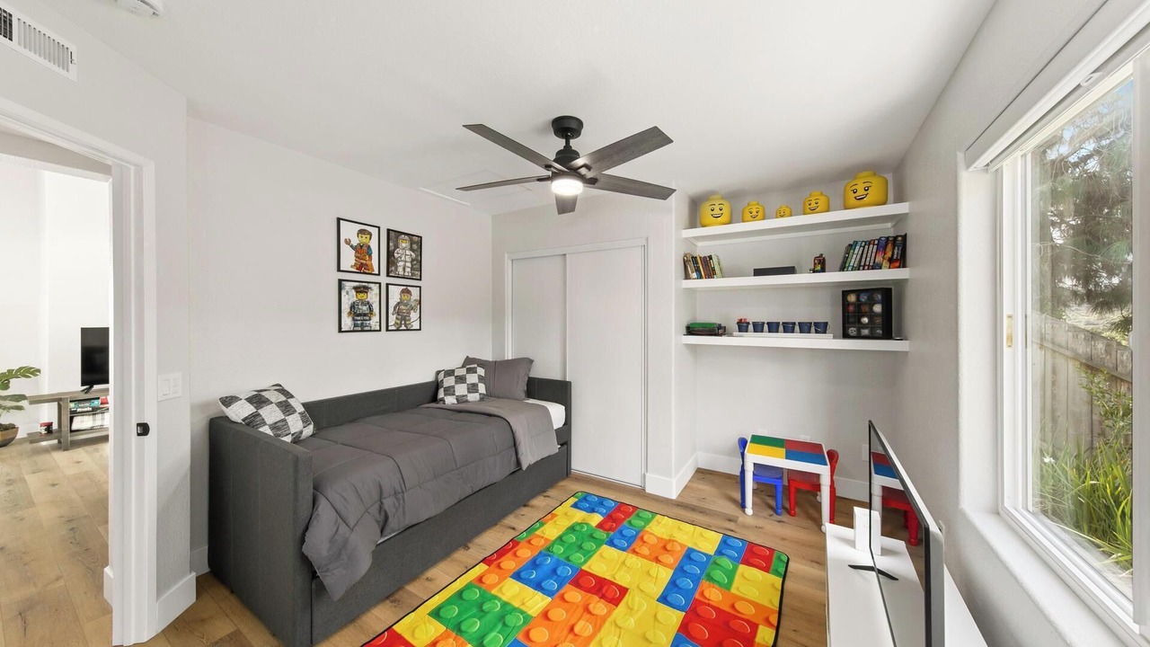 Photo of Bedroom in Vista