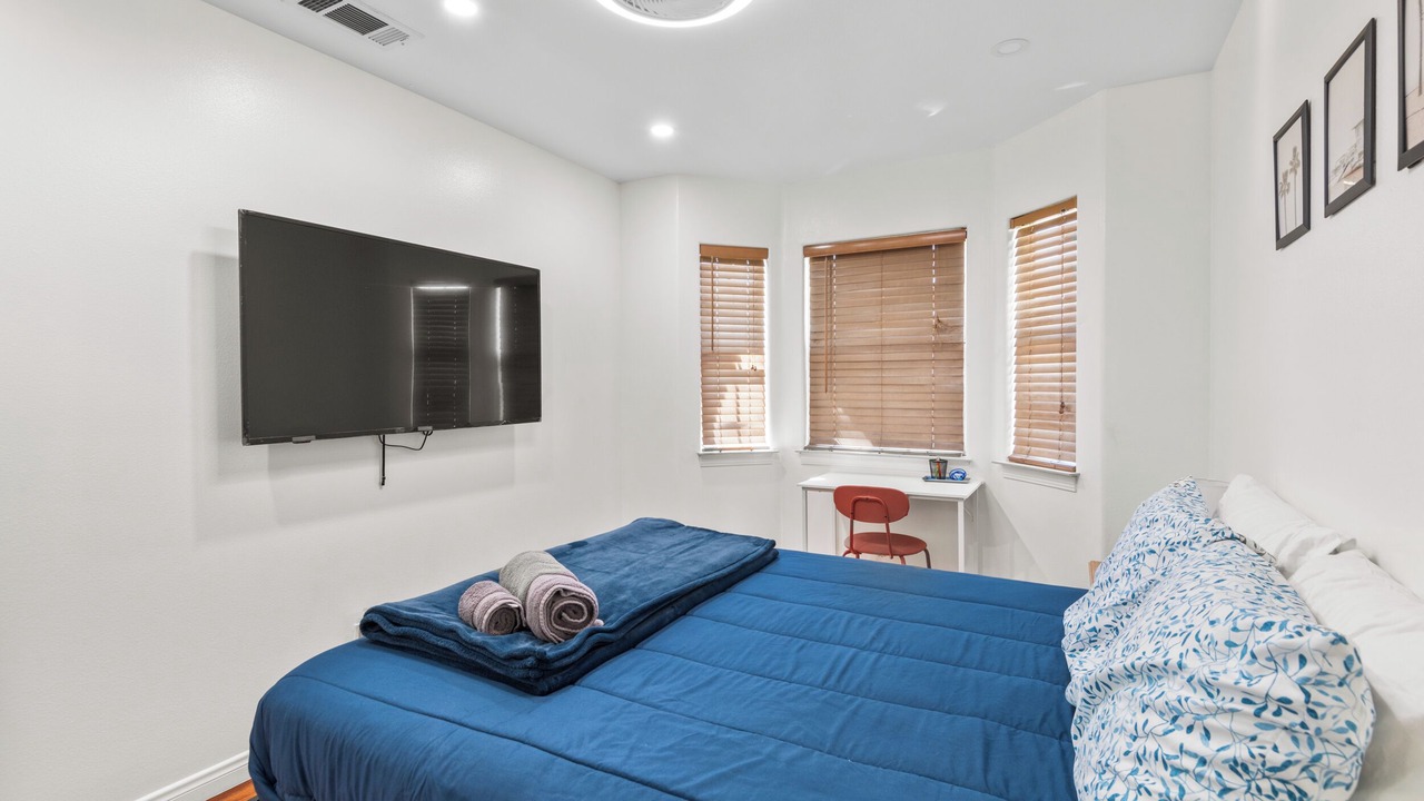 Photo of Bedroom in Norwalk