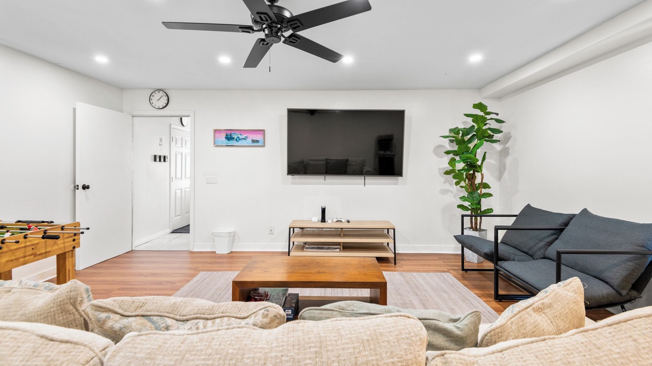 Photo of Livingroom in Norwalk
