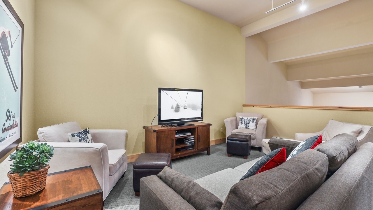 Photo of Bedroom in Kirkwood
