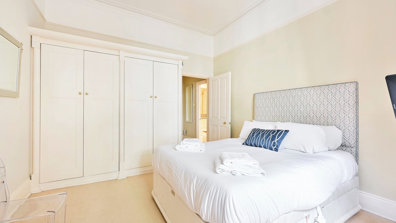 Photo of Bedroom in South Kensington