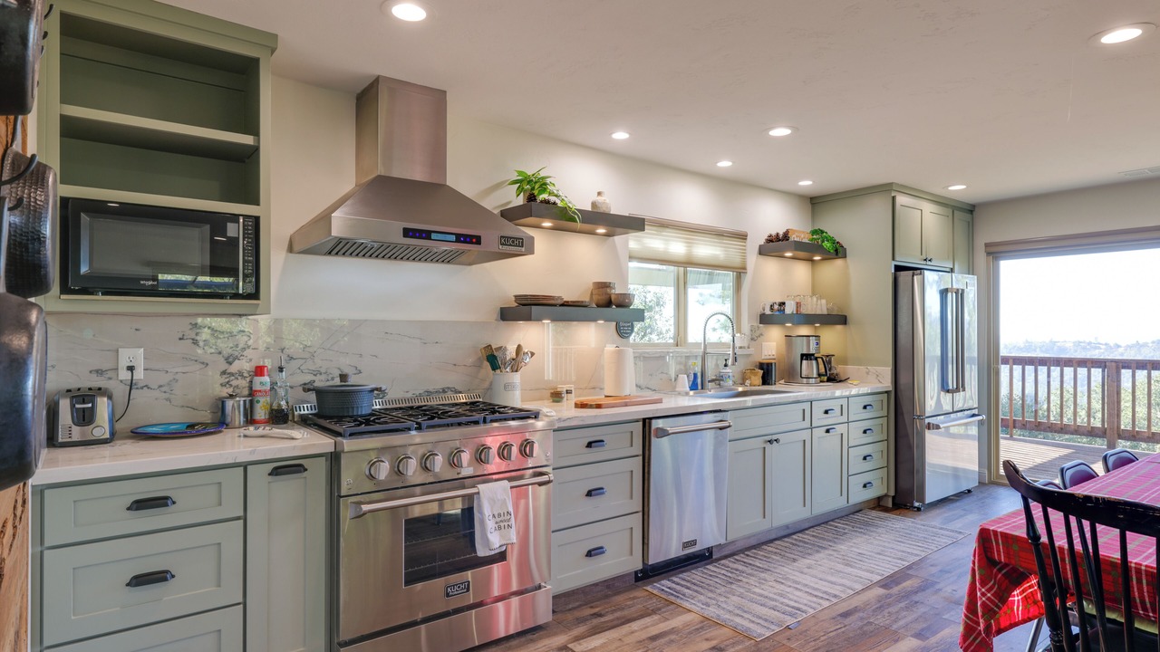 Photo of Kitchen in Tuolumne