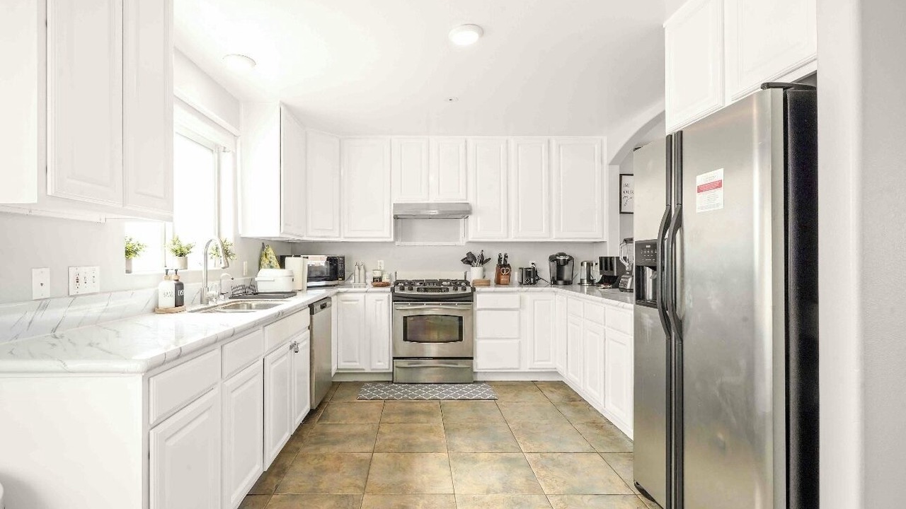 Photo of Kitchen in Midway City