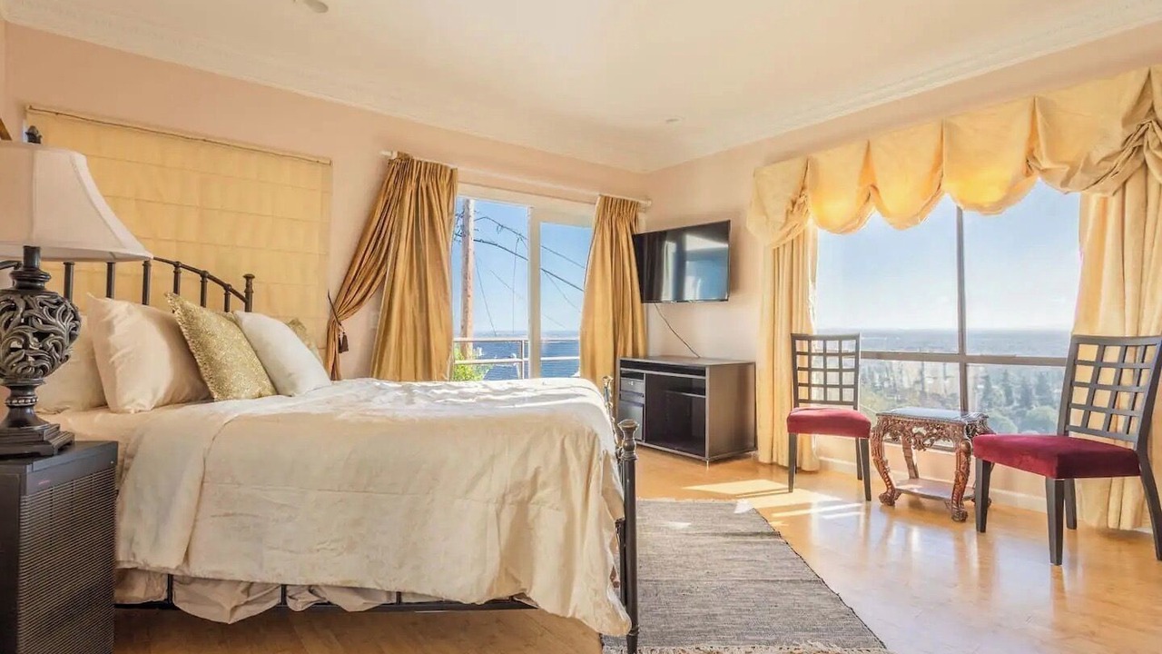 Photo of Bedroom in Whittier