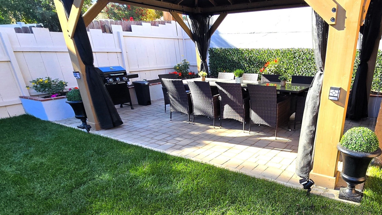 Photo of Outdoor in Linda Vista