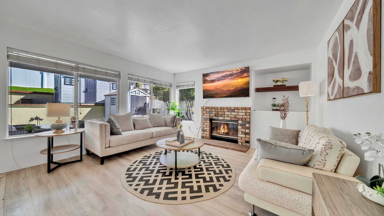 Photo of Livingroom in Temecula