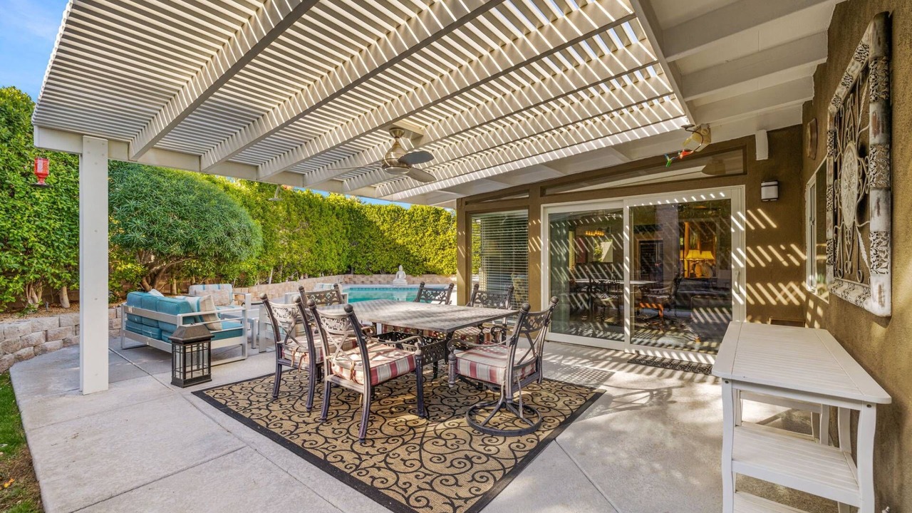 Photo of Outdoor in Magnesia Falls Cove