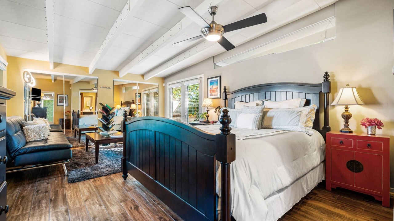 Photo of Bedroom in Magnesia Falls Cove