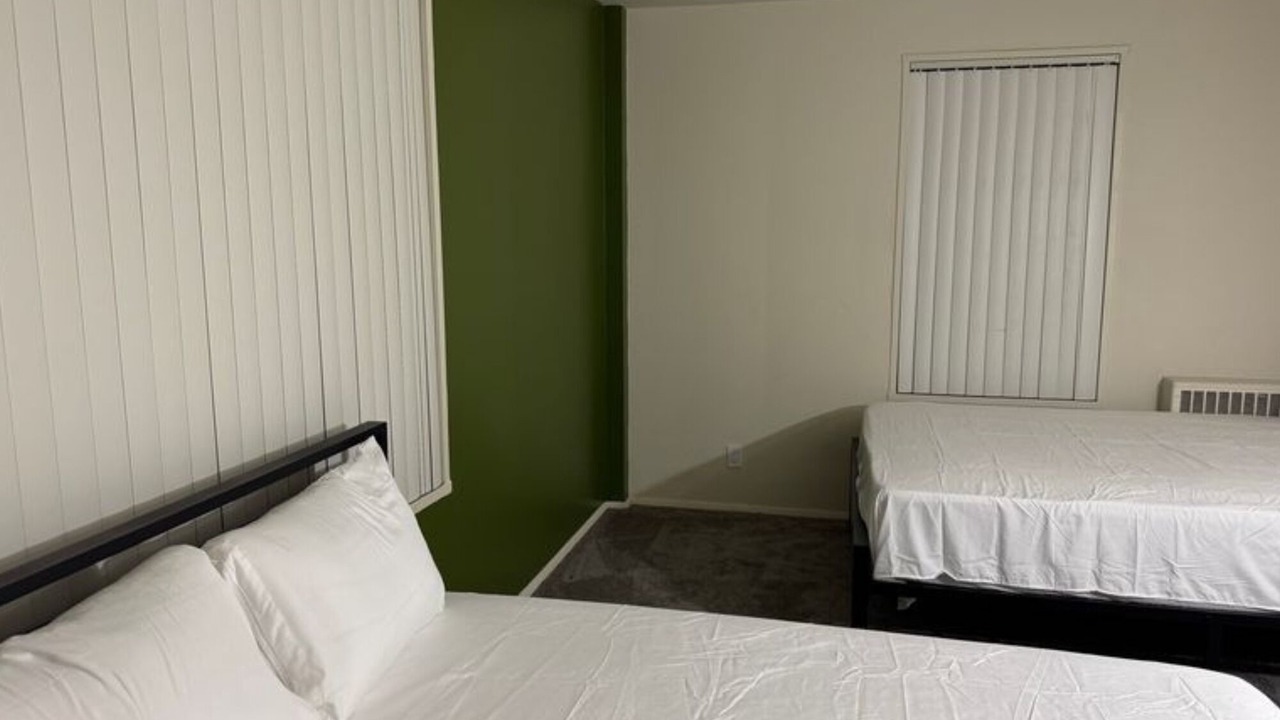 Photo of Bedroom in Miracle Mile