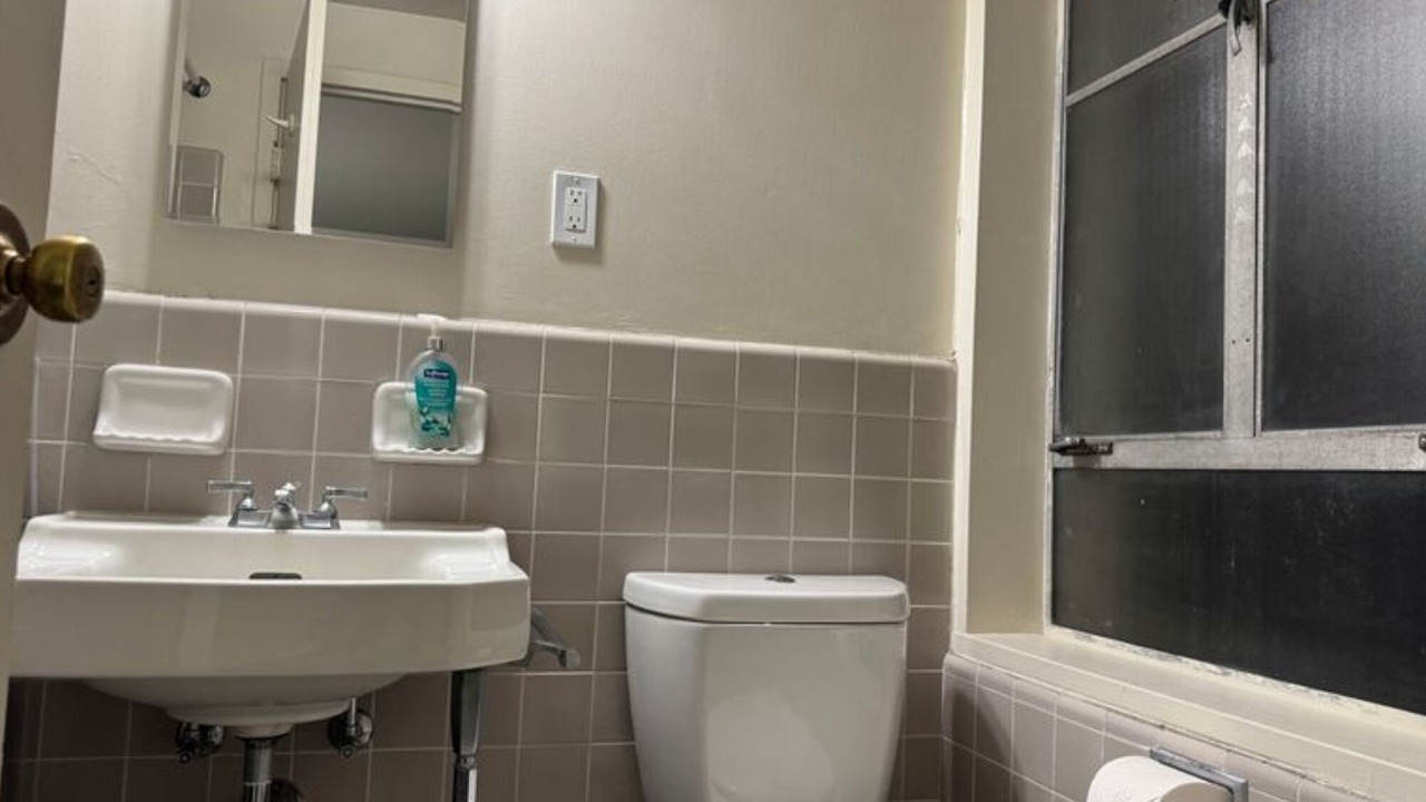 Photo of Bathroom in Miracle Mile
