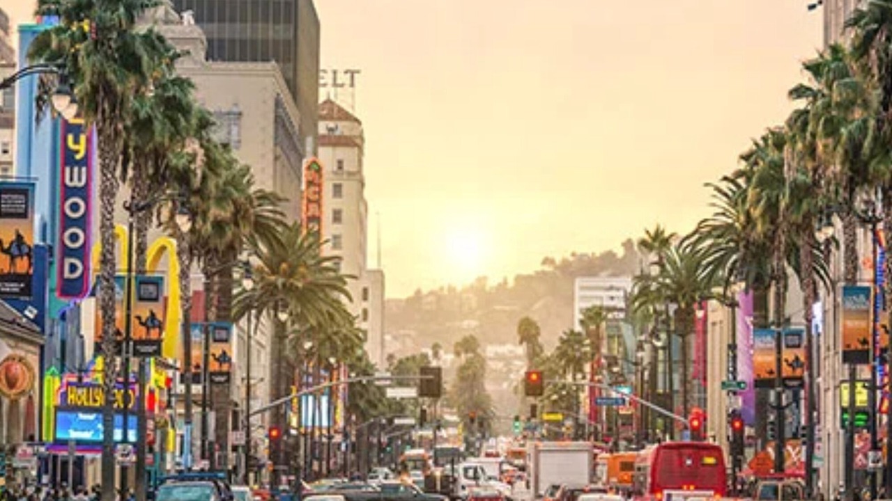 Photo of Others in Miracle Mile