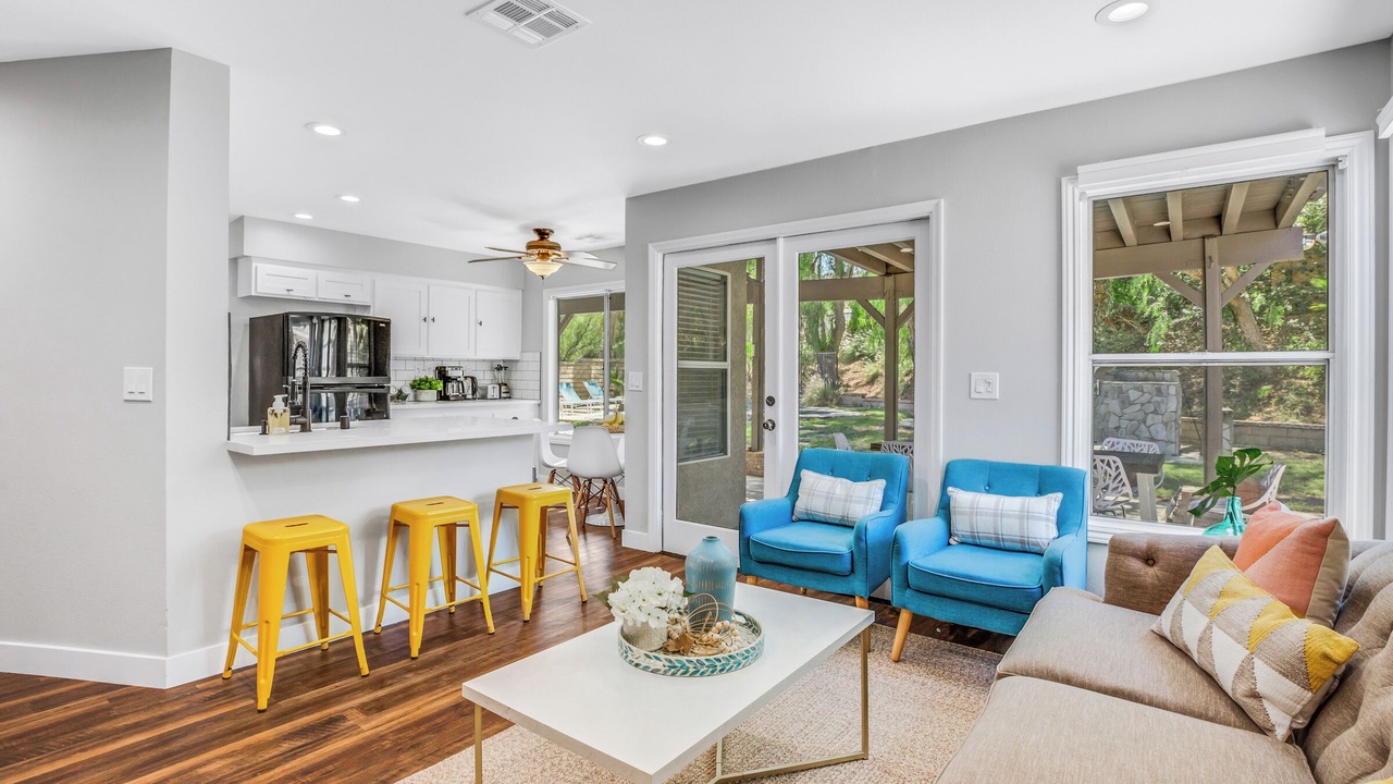 Photo of Livingroom in Castaic