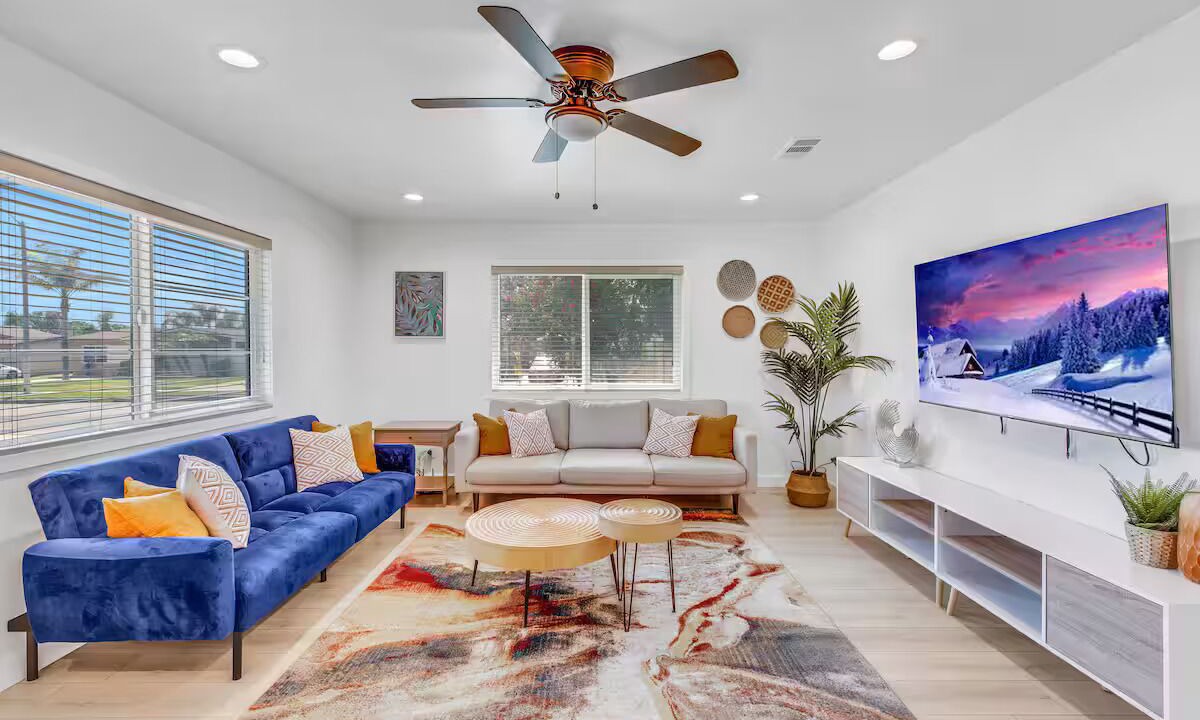 Photo of Livingroom in Ontario