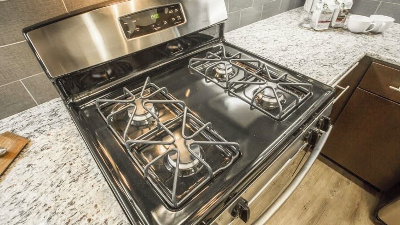 Photo of Kitchen in Warner Center
