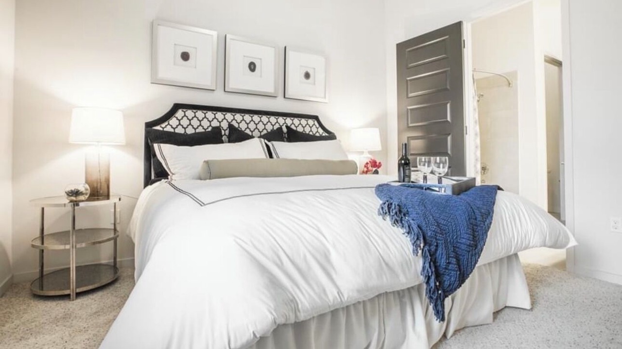 Photo of Bedroom in Warner Center
