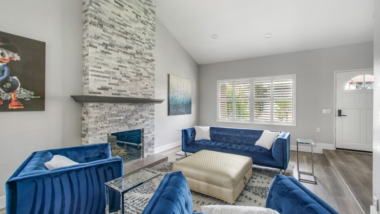 Photo of Livingroom in Mission Viejo