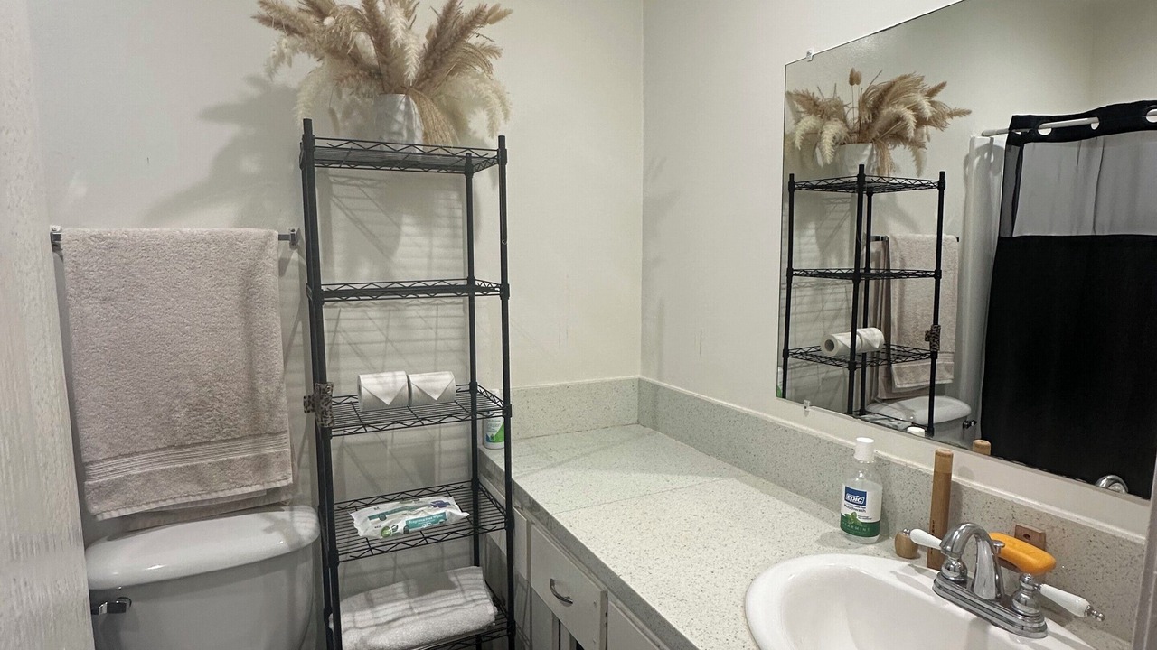 Photo of Bathroom in Wilshire