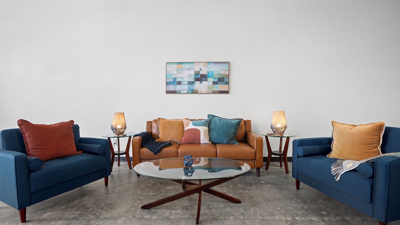 Photo of Livingroom in Cortez Hill