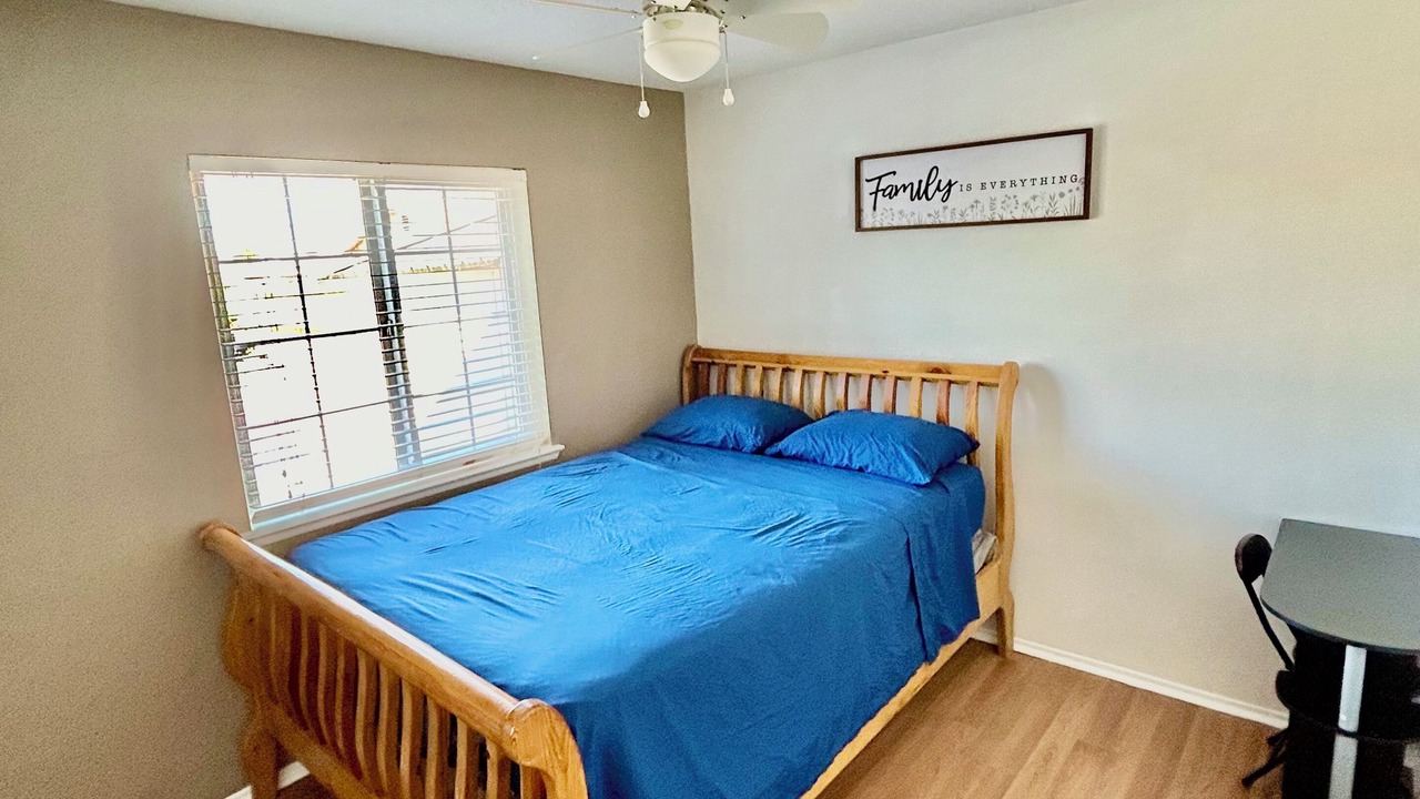 Photo of Bedroom in Apple Valley