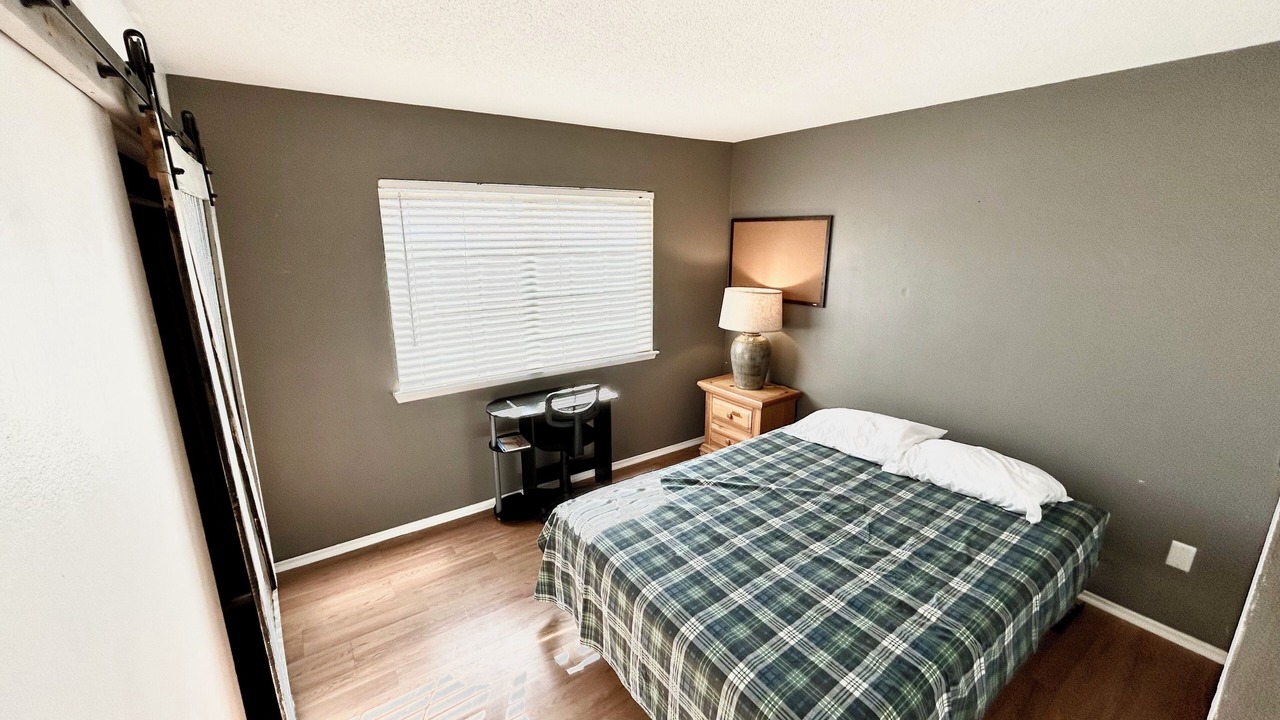 Photo of Bedroom in Apple Valley