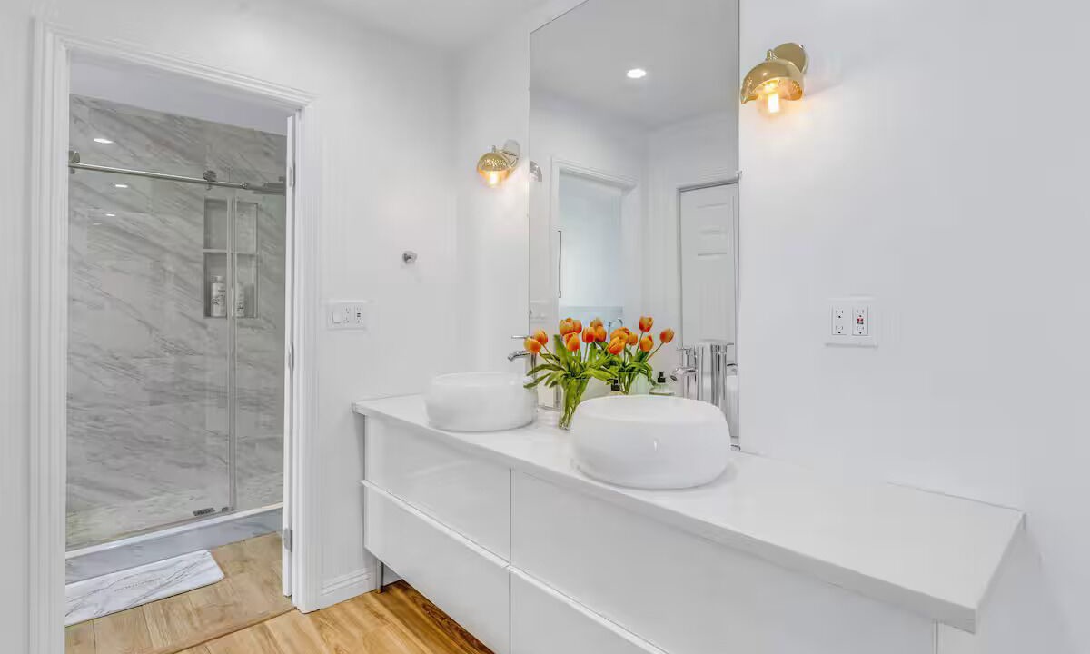 Photo of Bathroom in Seaside