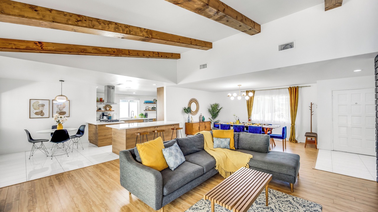 Photo of Livingroom in Patton