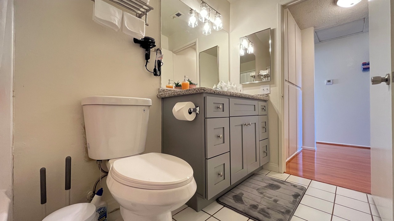 Photo of Bathroom in Alhambra