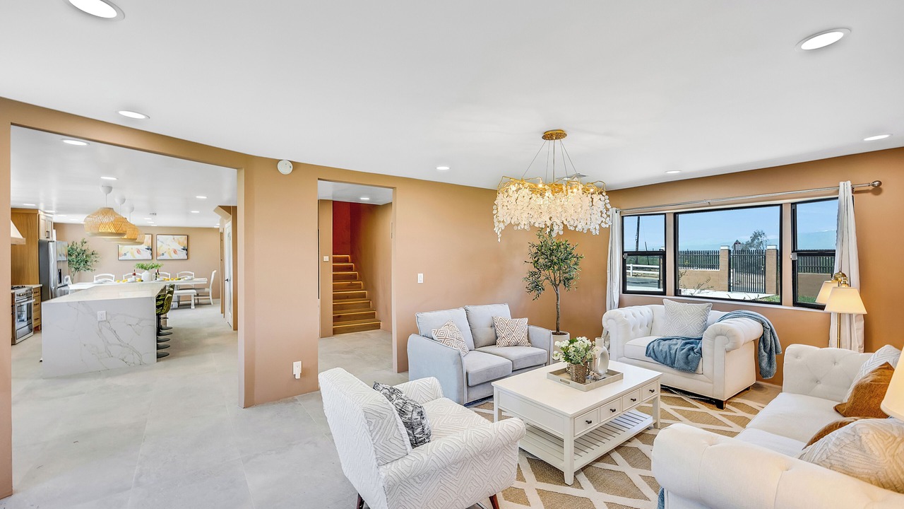 Photo of Livingroom in Norco