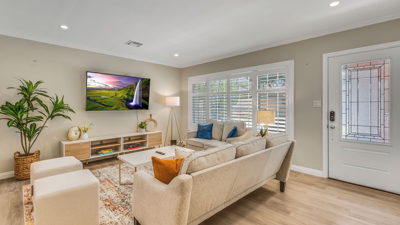 Photo of Livingroom in Monrovia